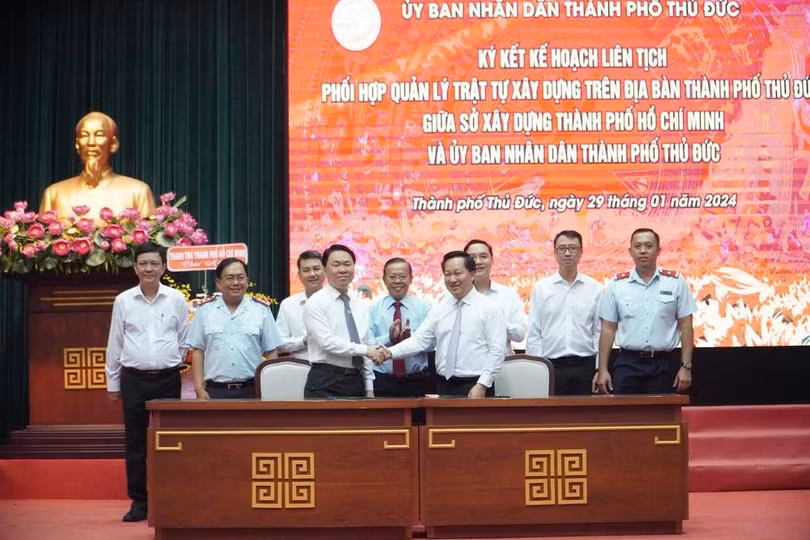 ra-mat-thanh0-tra-xay-dung-tp-thu-duc-2-7751jpg-3999.jpg