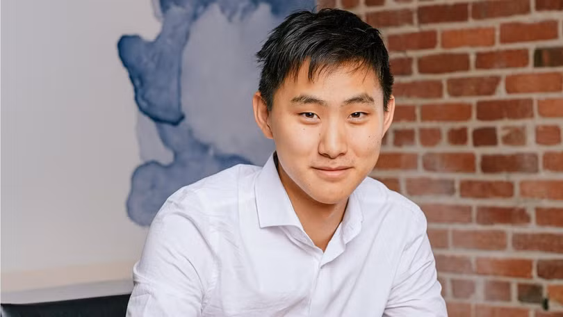 Cách tỷ phú Alexandr Wang gây dựng ‘kỳ lân’ AI trị giá 7,3 tỉ USD ở tuổi 24 (Ảnh: Scale) Cách tỷ phú Alexandr Wang gây dựng ‘kỳ lân’ AI trị giá 7,3 tỉ USD ở tuổi 24 (Ảnh: Scale)
