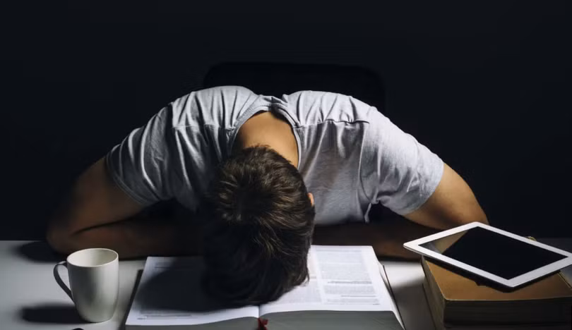 stress kéo dài, rối loạn tâm lý có thể khiến tinh trùng bị vón cục (Ảnh minh hoạ)