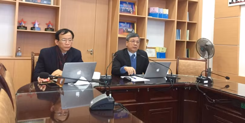 GS.TS. Nguyễn Gia Bình chủ trì buổi hội chẩn (Ảnh: Lê Hảo) GS.TS. Nguyễn Gia Bình chủ trì buổi hội chẩn (Ảnh: Lê Hảo)