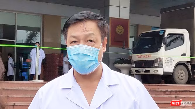 TS. BS. Phạm Ngọc Thạch – Giám đốc Bệnh viện Bệnh Nhiệt đới Trung ương cơ sở 2. Ảnh: Minh Thúy 