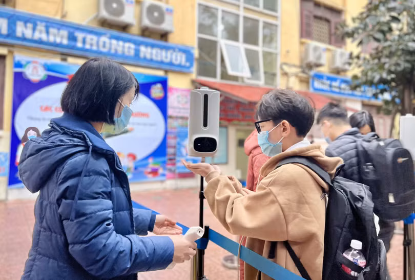 Học sinh quay trở lại trường học (Ảnh - Lê Khanh) Học sinh quay trở lại trường học (Ảnh - Lê Khanh)