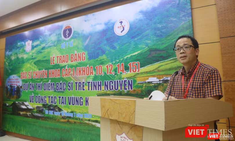 GS.TS. Tạ Thành Văn – Chủ tịch Hội đồng Trường Đại học Y Hà Nội (Ảnh - Minh Thuý) GS.TS. Tạ Thành Văn – Chủ tịch Hội đồng Trường Đại học Y Hà Nội (Ảnh - Minh Thuý)