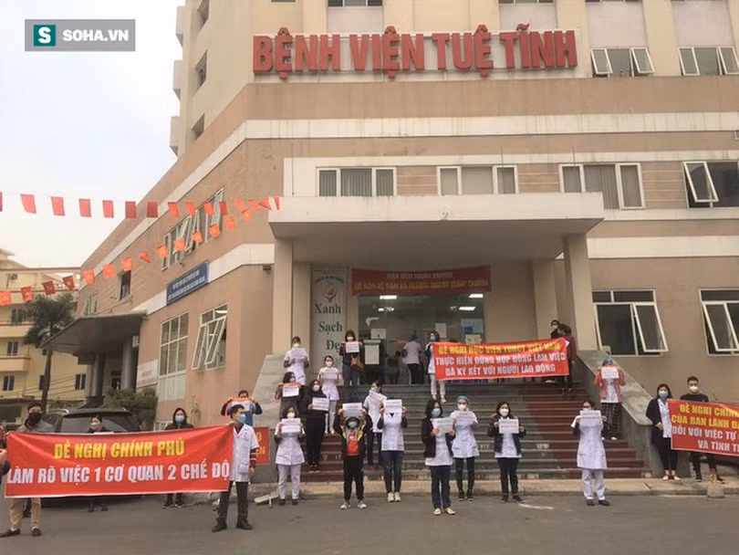 Bác sĩ ở Bệnh viện Tuệ Tĩnh cầu cứu (Ảnh - Soha)