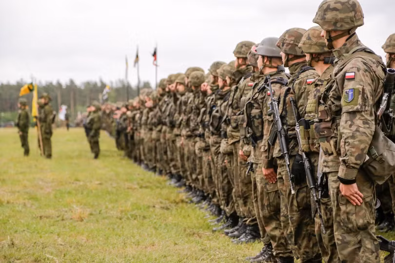 Quân NATO trong cuộc diễn tập Saber Strike năm 2017.