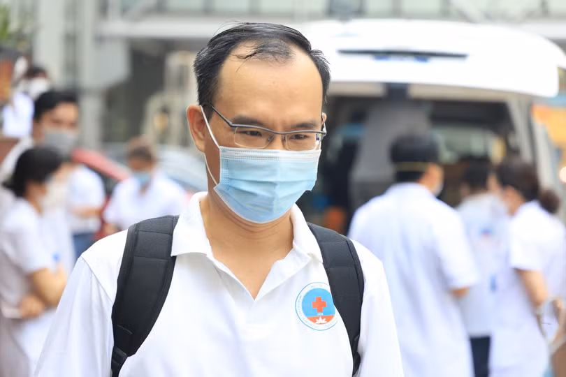 BS. Đào Trọng Thành - Trường đoàn bác sĩ, điều dưỡng chi viện cho Tiền Giang (Ảnh - BVCC) BS. Đào Trọng Thành - Trường đoàn bác sĩ, điều dưỡng chi viện cho Tiền Giang (Ảnh - BVCC)