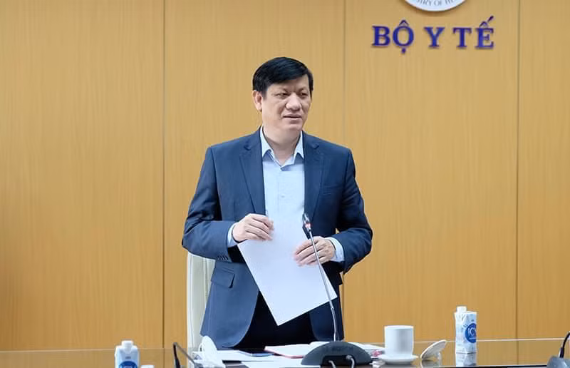 Theo ông Long, Bộ Y tế sẽ tiếp tục phân bổ vaccine phục vụ nhu cầu tiêm chủng của các địa phương (Ảnh - Trần Minh)