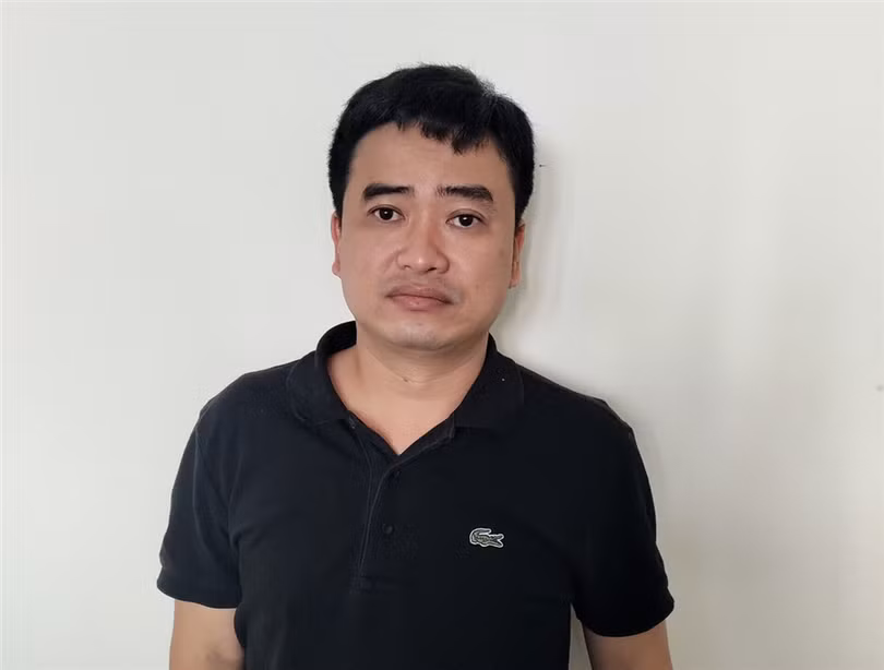 Ông Phan Quốc Việt - Chủ tịch Hội đồng quản trị kiêm Tổng Giám đốc Công ty Việt Á (Ảnh - BCA) Ông Phan Quốc Việt - Chủ tịch Hội đồng quản trị kiêm Tổng Giám đốc Công ty Việt Á (Ảnh - BCA)