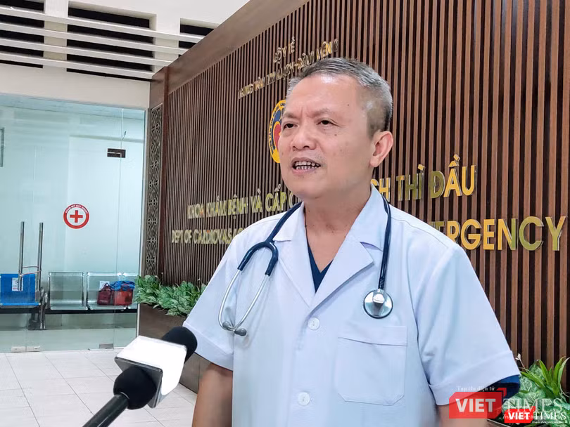 GS. TS. Lê Ngọc Thành – Giám đốc Bệnh viện E (Ảnh: Minh Thuý) GS. TS. Lê Ngọc Thành – Giám đốc Bệnh viện E (Ảnh: Minh Thuý)