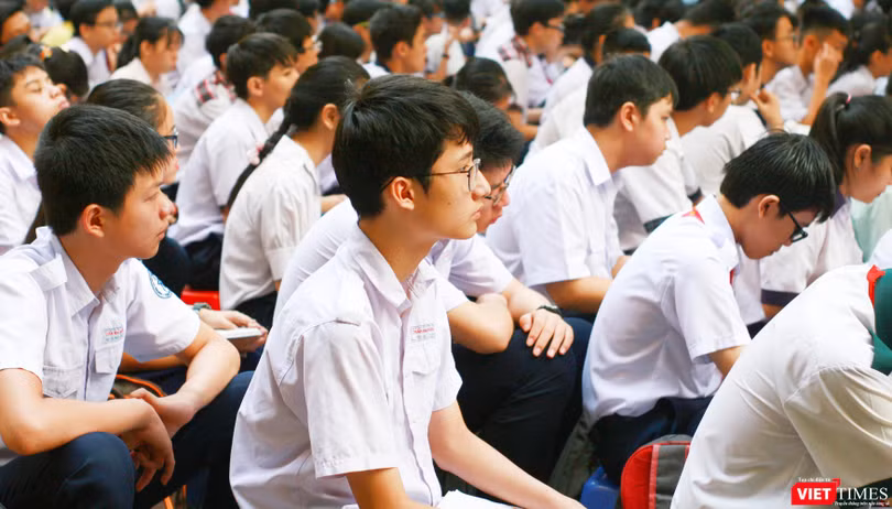 Thí sinh tham dự kỳ thi tuyển sinh vào lớp 10 