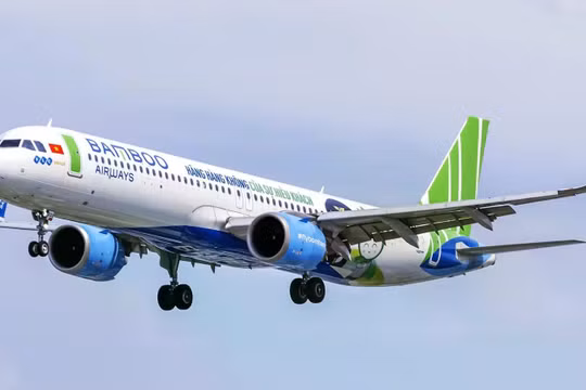 Bamboo Airways hủy chuyến bay của khách, cơ quan chức năng vào cuộc