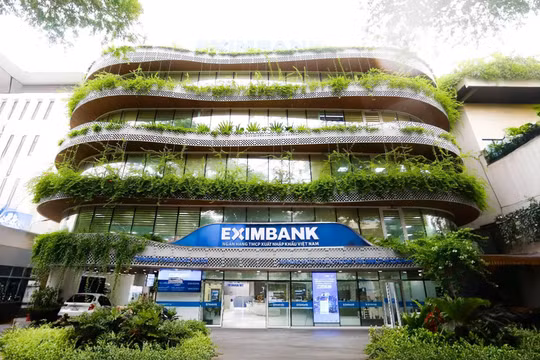 Eximbank tăng trích lập dự phòng, lợi nhuận quý II giảm một nửa