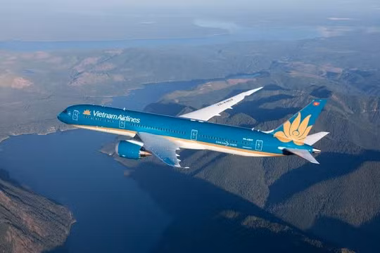 Vietnam Airlines còn lỗ lũy kế hơn 23.000 tỷ đồng, giảm hơn 1.100 lao động sau 9 tháng