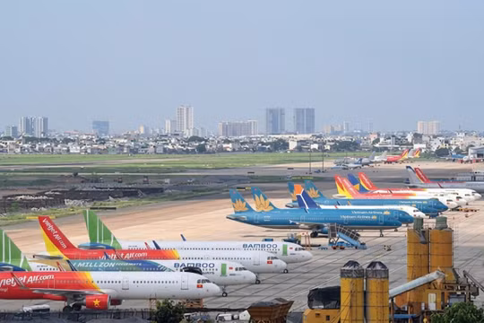 Hàng không Việt bước vào cuộc đua khốc liệt, 3 sức ép bủa vây các hãng bay