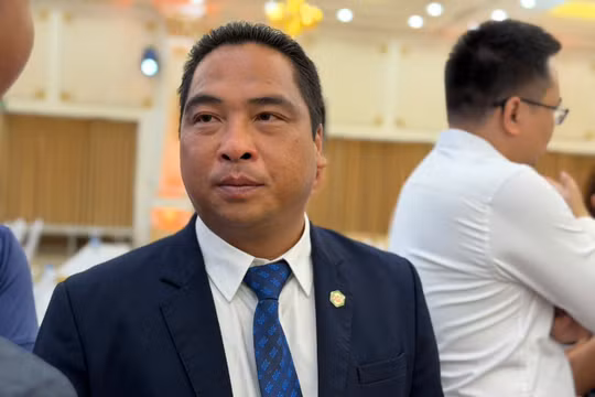 Tổng Giám đốc Hoá chất Đức Giang làm Chủ tịch Ắc quy Tia Sáng