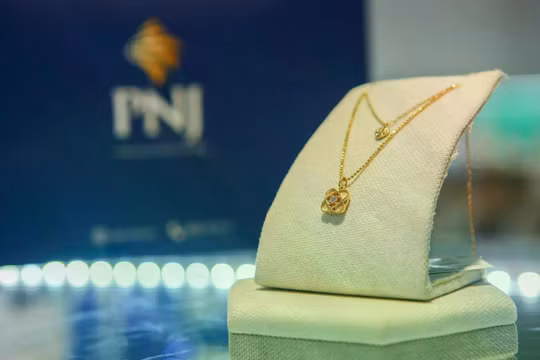 Nóng: PNJ thay đổi chính sách mua lại vàng và kim cương, rút ngắn thời gian thanh toán