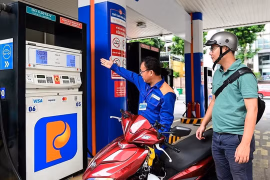Tin vui: Giá xăng dầu giảm