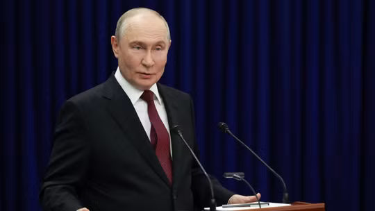 Tổng thống Putin tuyên bố Nga đang giành ưu thế, chỉ trích cảnh báo về không phận Moscow của Ukraine