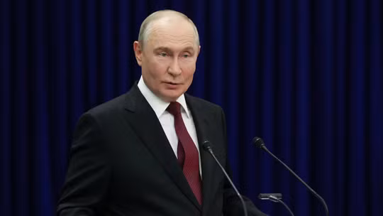 Ông Putin mở “cánh cửa” hòa bình với Ukraine, phái đoàn Mỹ chuẩn bị tới Moscow và Kiev