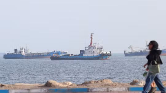 Iran triển khai chiến thuật mới, nhắm mục tiêu vào các tàu thuyền đi qua eo biển Hormuz