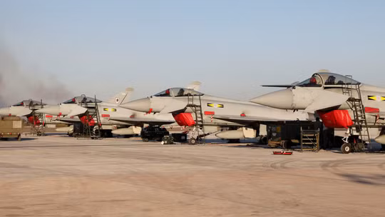 Anh điều tiêm kích bảo vệ đồng minh Ả rập Xê út trước “mưa hỏa lực” của Houthi