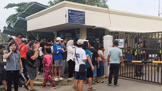 Xả súng tại trường trung học ở Philippines khiến 2 người chết, hung thủ livestream chi tiết lên mạng