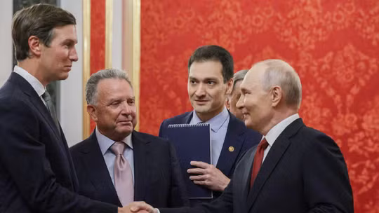 Ông Putin gửi thông điệp tới đặc phái viên Mỹ, hé lộ tín hiệu mới về đàm phán Ukraine