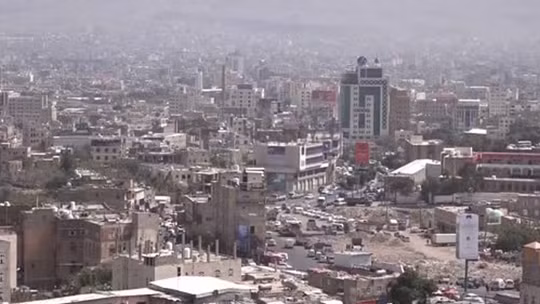 Lực lượng Houthi ở Yemen tuyên bố sẽ tiếp tục tấn công các sân bay và cơ sở dầu mỏ của Ả Rập Xê Út