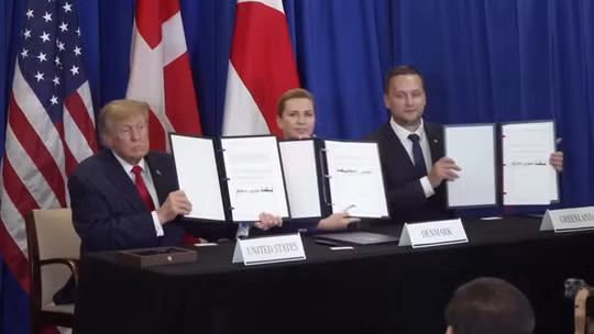 Ông Trump ký kết thỏa thuận an ninh "vô cùng quan trọng" với Đan Mạch và Greenland