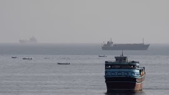 Iran ra “tối hậu thư”, tuyên bố Hormuz sẽ không mở cửa trở lại nếu các điều kiện chưa được đáp ứng