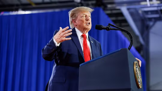 Ông Trump phát thông điệp tới đảng Cộng hòa tại bang Iowa trước bầu cử giữa nhiệm kỳ