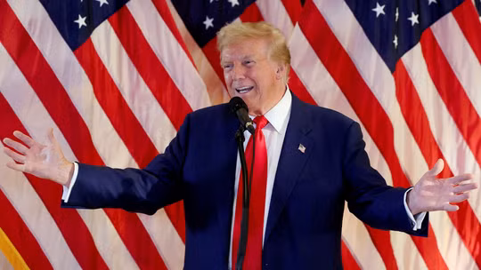 Tổng thống Trump tuyên bố Mỹ đạt thương vụ dầu mỏ lớn nhất lịch sử với Venezuela
