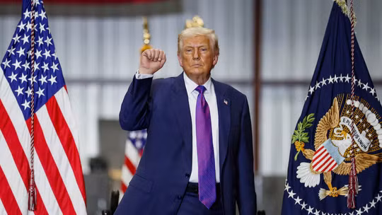 Ông Trump cảnh báo tấn công “pháo đài hạt nhân” ngầm của Iran