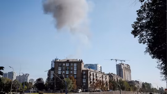 Ukraine tập kích nhà máy hóa dầu Togliatti, Nga tuyên bố bắn hạ 1.297 UAV trong 24 giờ