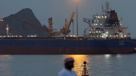 Mỹ mở rộng đòn trừng phạt thứ cấp để cô lập Iran vào “ngày D kinh tế”