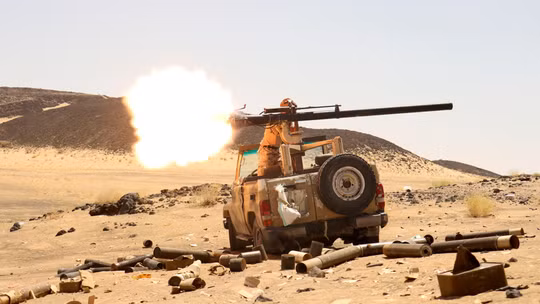 Houthi mở đợt tấn công mới, Ả Rập Xê Út ra cảnh báo an ninh trên diện rộng