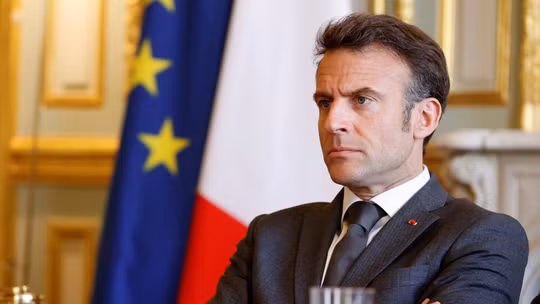 Pháp rơi vào vòng xoáy bất ổn, Tổng thống Macron đối mặt giai đoạn cuối nhiệm kỳ đầy sóng gió