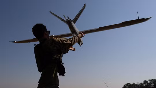 Ukraine tung “bầy đàn UAV” vào lãnh thổ Nga, san phẳng 6 trung tâm hậu cần của “ông lớn” Ozon