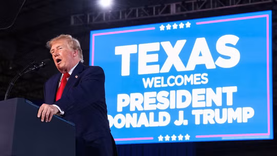Tổng thống Trump thúc đẩy sản xuất dầu mỏ ở Texas trước thềm bầu cử