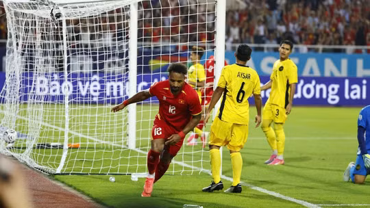 Xuân Son lập cú đúp, Việt Nam giành vé vào chung kết ASEAN Cup 2026