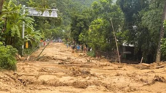 Thủ tướng yêu cầu chủ động ứng phó nguy cơ mưa lớn, lũ quét, sạt lở đất tại Bắc Bộ và Bắc Trung Bộ