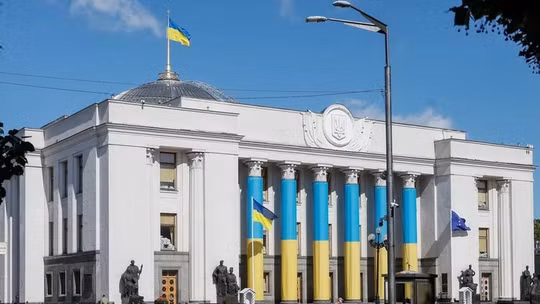 Cơ quan chống tham nhũng Ukraine mở cuộc điều tra nghị sĩ, cố vấn Tổng thống