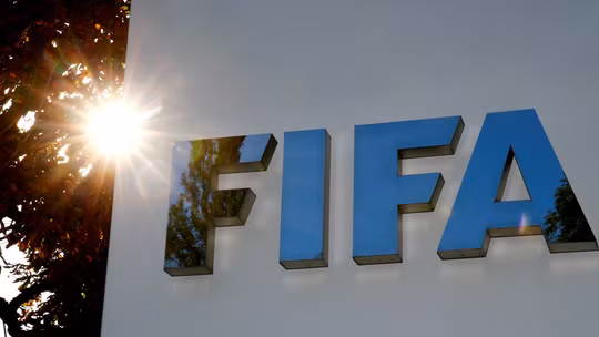 FIFA cáo buộc UEFA thực hiện “chiến dịch bôi nhọ” nhắm vào Chủ tịch Infantino