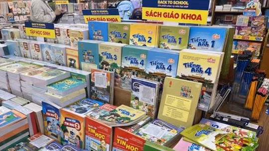 Bộ GD&ĐT yêu cầu bảo đảm đủ sách giáo khoa trước ngày 30/8