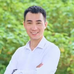 TS Ma Thế Ngàn