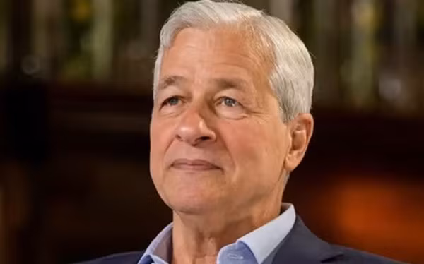 CEO JPMorgan: 'Bão tố đang ập đến'