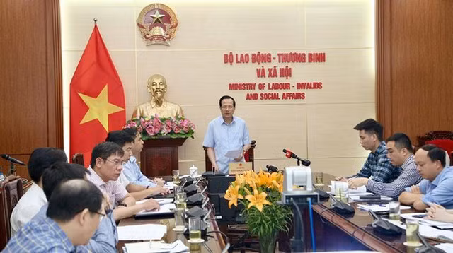 Lãnh đạo sở sẽ từ chức nếu giải ngân chậm gói hỗ trợ tiền thuê trọ ảnh 3