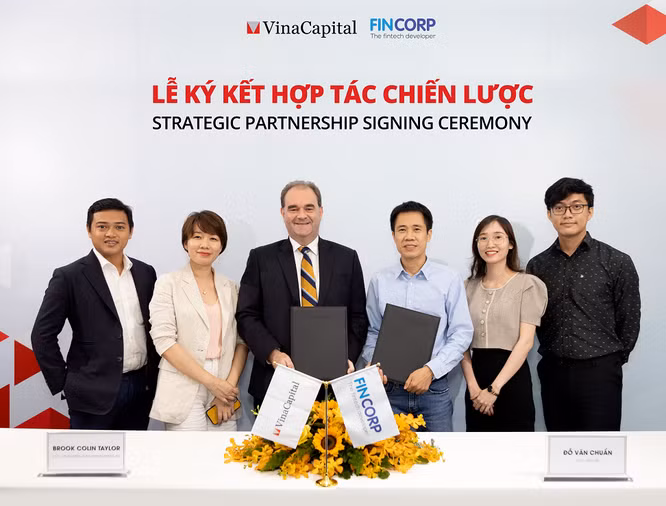 VinaCapital bắt tay Fincorp triển khai giải pháp chuyển đổi số ảnh 1 VinaCapital bắt tay Fincorp triển khai giải pháp chuyển đổi số ảnh 1
