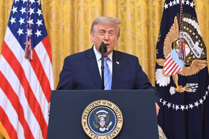 Ông Trump bất ngờ hé lộ "cử chỉ thiện chí" của Iran sau các đòn tập kích “ăn miếng trả miếng” dữ dội