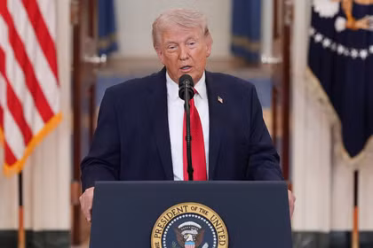 Ông Trump thông báo với Quốc hội việc nối lại chiến sự với Iran, kích hoạt chiến dịch 60 ngày